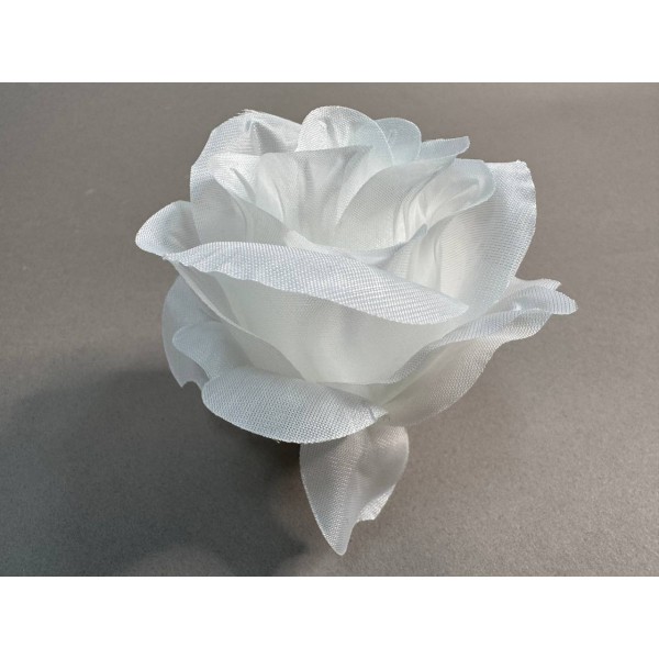 Бутон раскрытый "Поль" 317