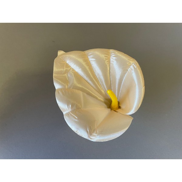 Калла средняя 31 СП (с комплектом для сборки) 