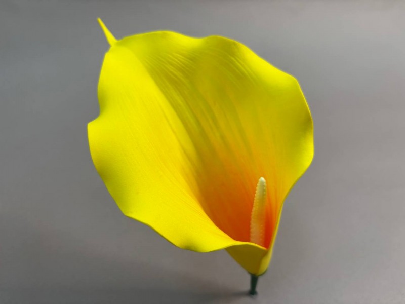 Калла латексная рифленая большая ритуальная 3 (с комплектом для сборки)