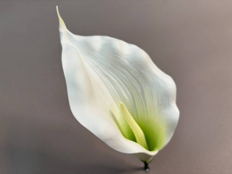 Калла латексная рифленая средняя ритуальная 4 (с комплектом для сборки)