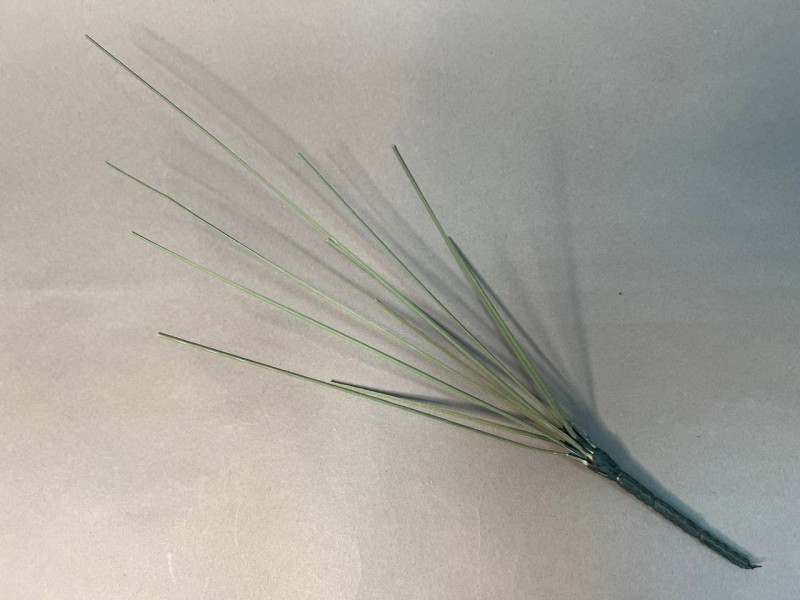 Подбукетник без листа  М10/45